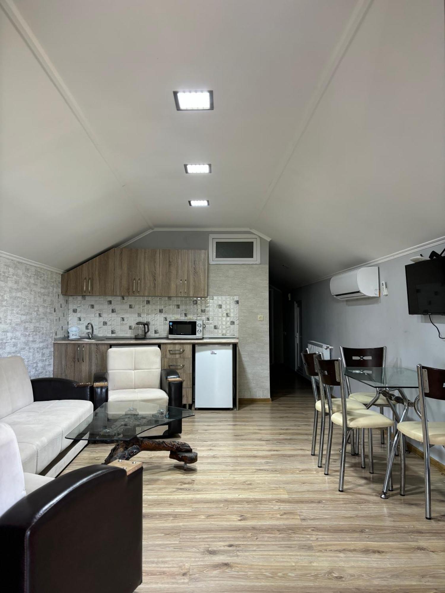Apartment Green House 마킨자우리 외부 사진